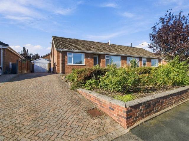 Bungalow for sale in Barnard's Green, Forthampton