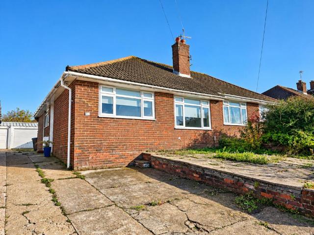 Bungalow for sale in Southwick, Adur
