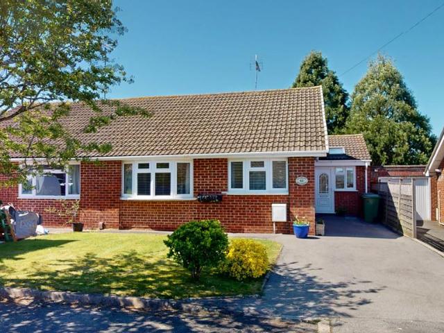 Bungalow for sale in Pamington, Gloucestershire