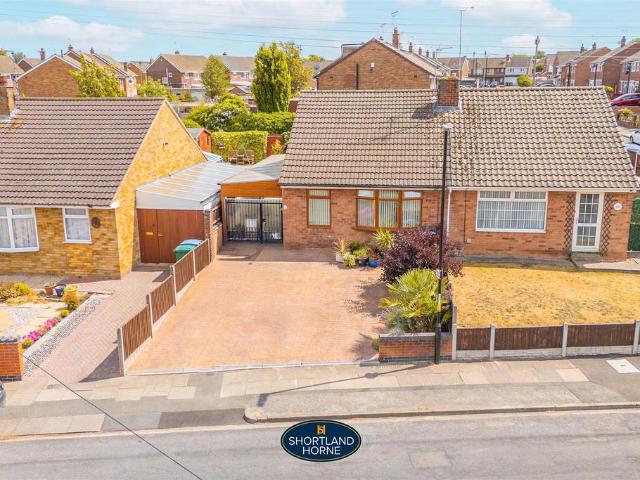 Bungalow for sale in Upper Stoke, West Midlands