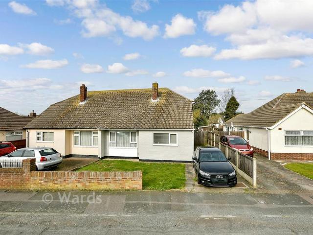 Bungalow for sale in Westwood, Acol