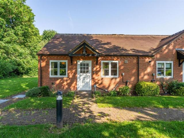 Bungalow for sale in Dorridge, West Midlands