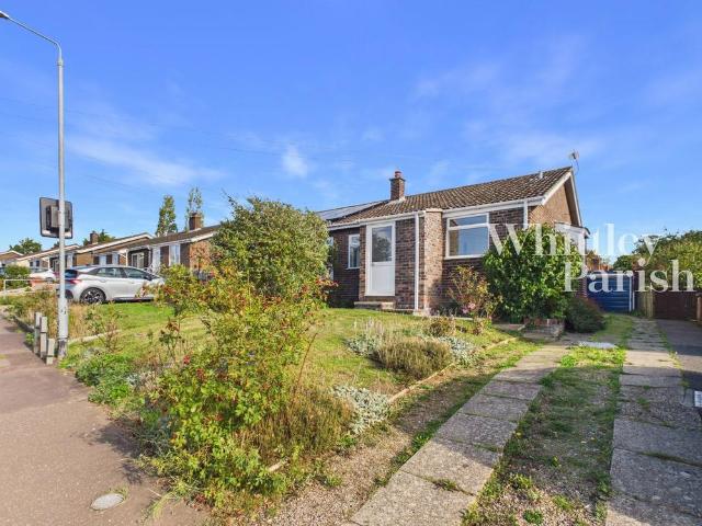 Bungalow for sale in Long Stratton, South Norfolk