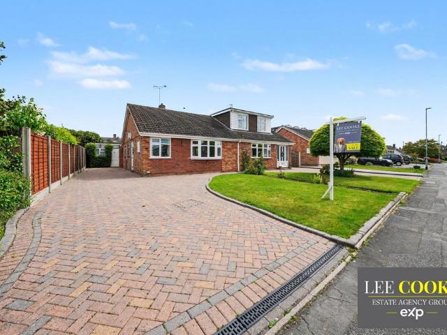 Bungalow for sale in Lapley, Stretton and Wheaton Aston, Great Chatwell