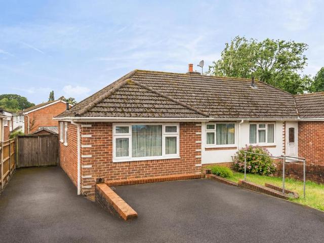 Bungalow for sale in Helford, Hampshire