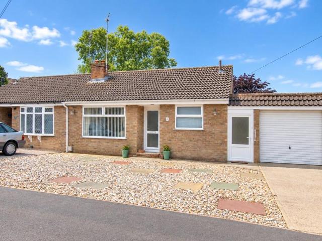 Bungalow for sale in Chatteris, Fenland