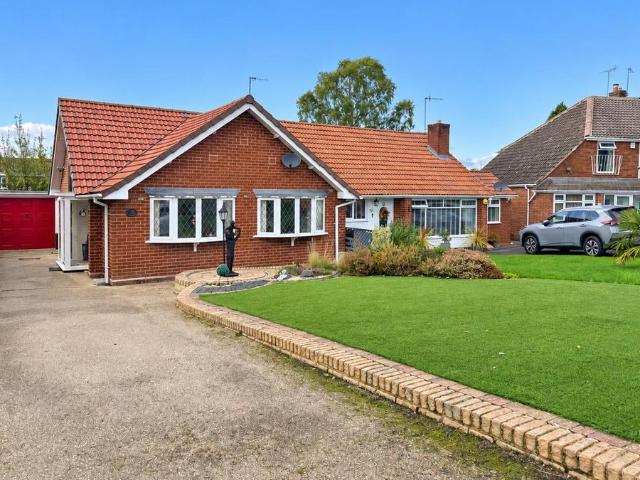 Bungalow for sale in Stourbridge, Dudley