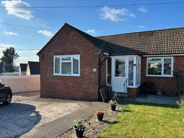 Bungalow for sale in Bromsberrow Heath, Gloucestershire