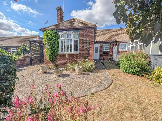 Bungalow for sale in Crockfords Park, East Cambridgeshire