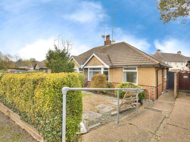 Bungalow for sale in Northampton, Northamptonshire