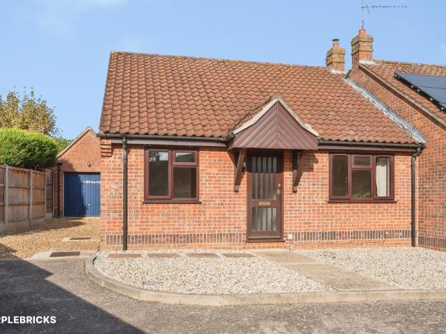 Bungalow for sale in Beetley, Breckland