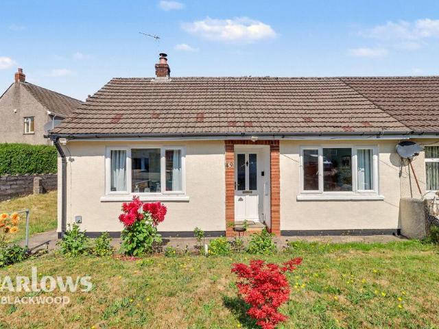 Bungalow for sale in Springfield, Pontllanfraith