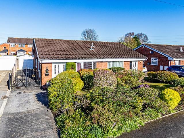 Bungalow for sale in Woodsend, Trafford Park