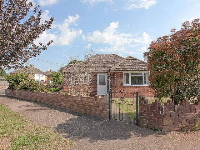 Bungalow for sale in Evershot, Oxfordshire