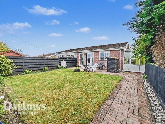 Bungalow for sale in Cyfarthfa, Wales