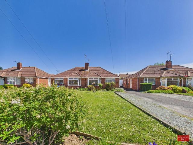 Bungalow for sale in Wotton, Gloucester