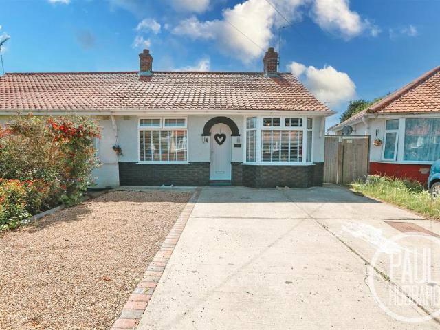 Bungalow for sale in Eastbridge, Suffolk