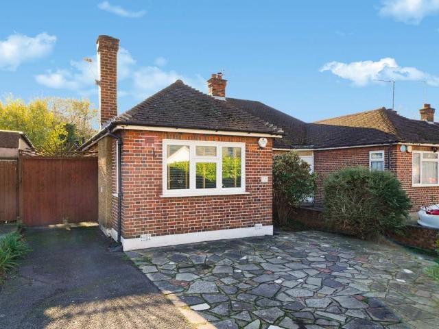 Bungalow for sale in Lane, Greater London