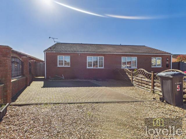 Bungalow for sale in Mablethorpe and Sutton, Belleau
