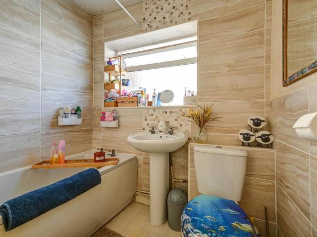 Bungalow for sale in Hopton-on-Sea, Stokesby