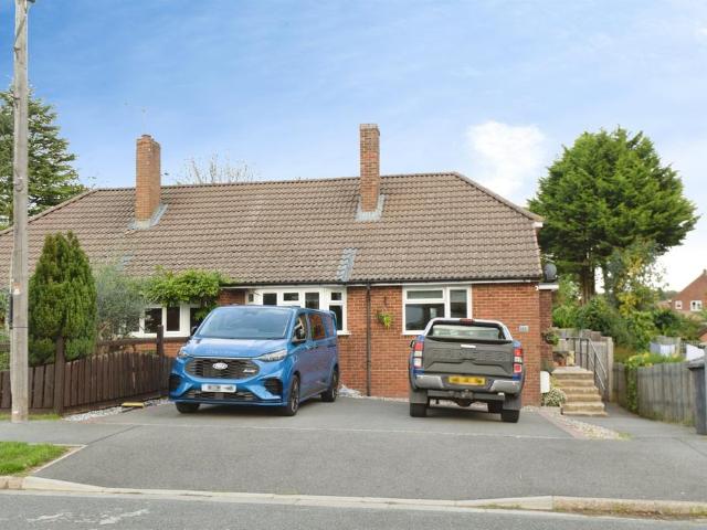 Bungalow for sale in Stokenchurch, Buckinghamshire