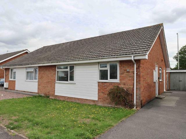 Bungalow for sale in East Clevedon, Clevedon