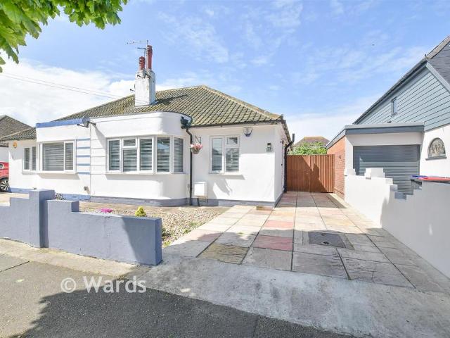 Bungalow for sale in Greenhill, The Bridge