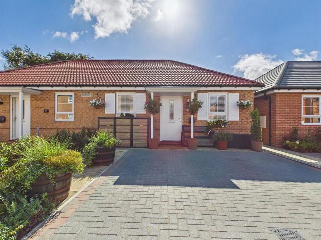 Bungalow for sale in West Hill, Bridlington