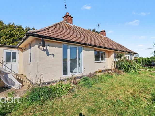 Bungalow for sale in Eastbridge, Suffolk