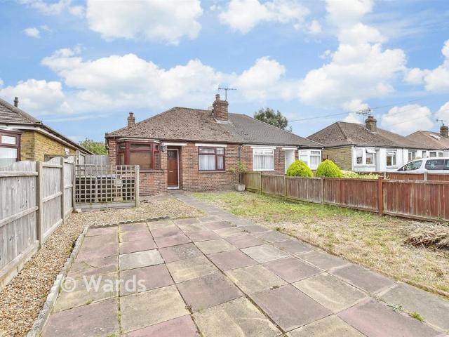 Bungalow for sale in Barracks, The Bridge