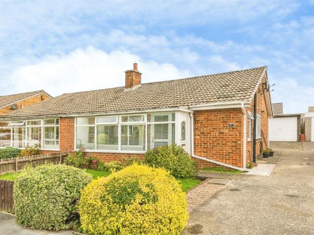 Bungalow for sale in Netherton, West Yorkshire