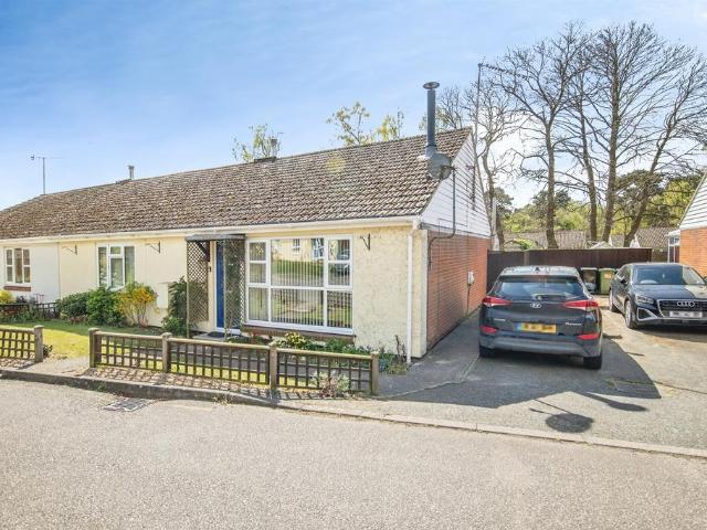 Bungalow for sale in Eastbridge, Suffolk