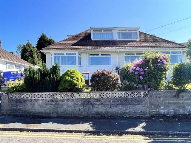 Bungalow for sale in Nangreaves, Wales