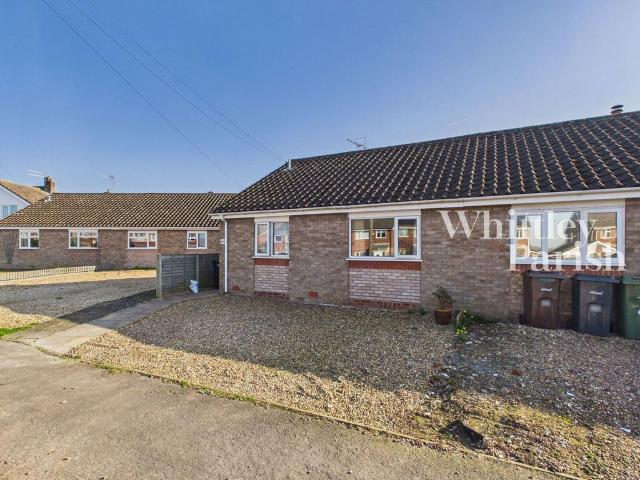 Bungalow for sale in Dickleburgh and Rushall, Burgh St Peter