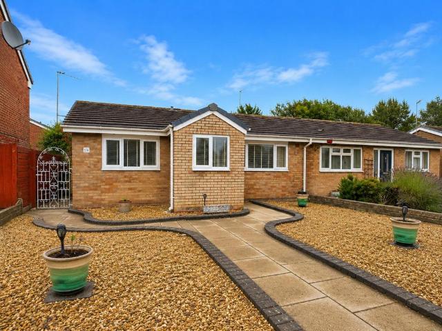 Bungalow for sale in Formby, Sefton