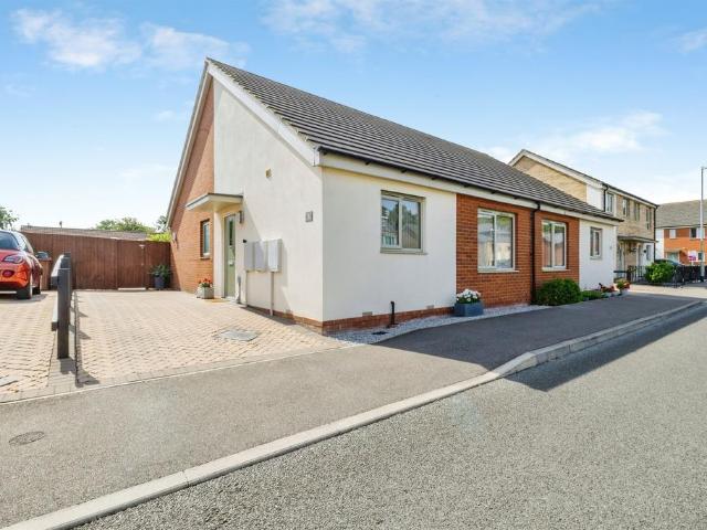 Bungalow for sale in Boultham Moor, Brayford
