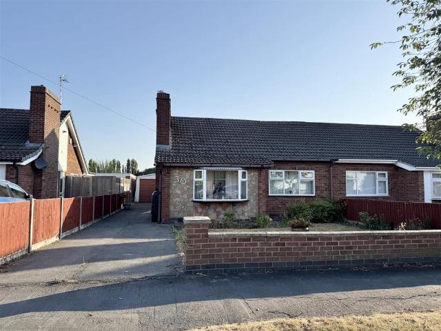 Bungalow for sale in South Wigston, Wigston Magna
