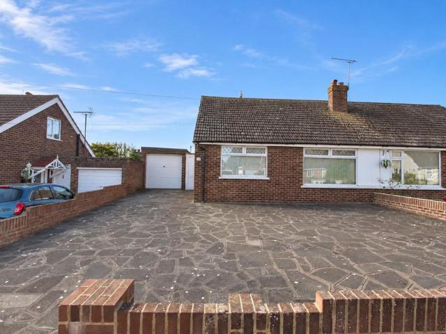 Bungalow for sale in Chilton, Acol