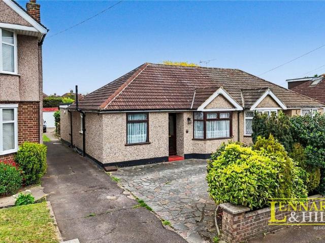 Bungalow for sale in Grays, Essex
