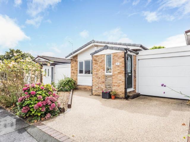 Bungalow for sale in Blackmoor, Wigan