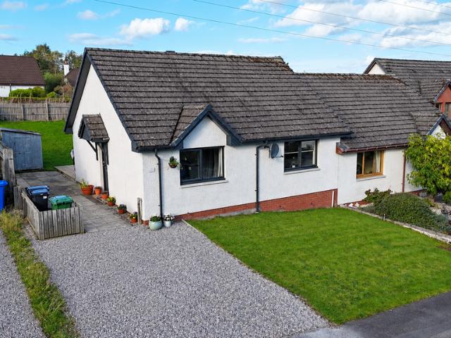 Bungalow for sale in Achnagairn, Kirkhill