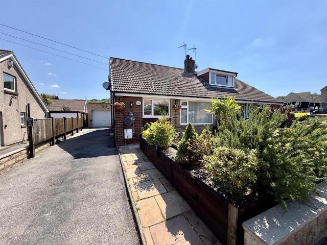 Bungalow for sale in Elland, West Yorkshire