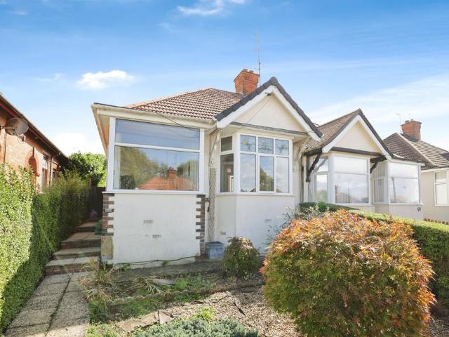 Bungalow for sale in Northampton, Northamptonshire