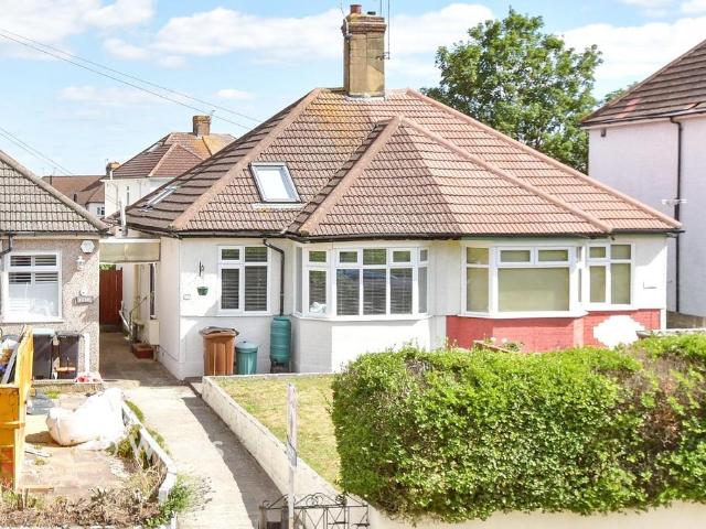 Bungalow for sale in Westcourt, Hamerton