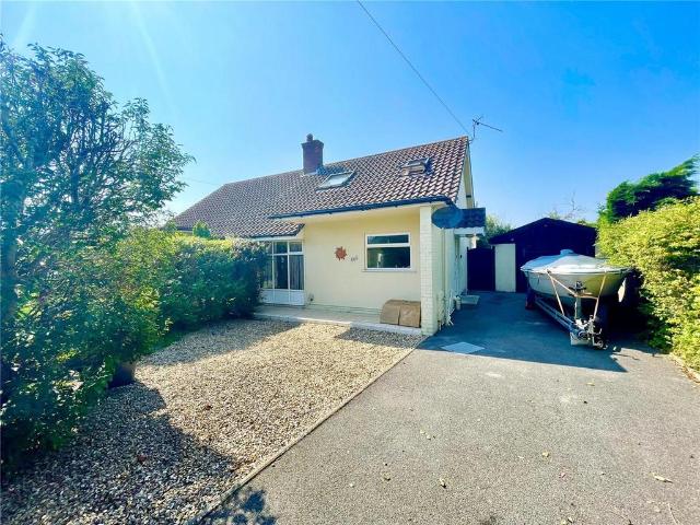 Bungalow for sale in Mudeford, Christchurch
