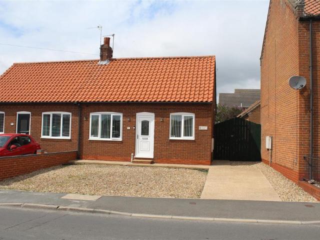 Bungalow for sale in Market Weighton