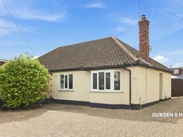 Bungalow for sale in Barling, Essex