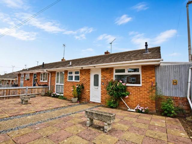 Bungalow for sale in Parkwood, Gillingham