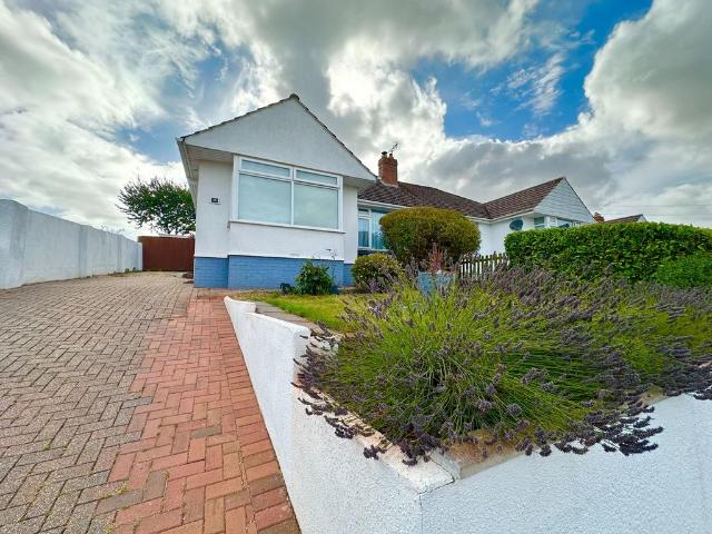Bungalow for sale in Cockington, Babbacombe