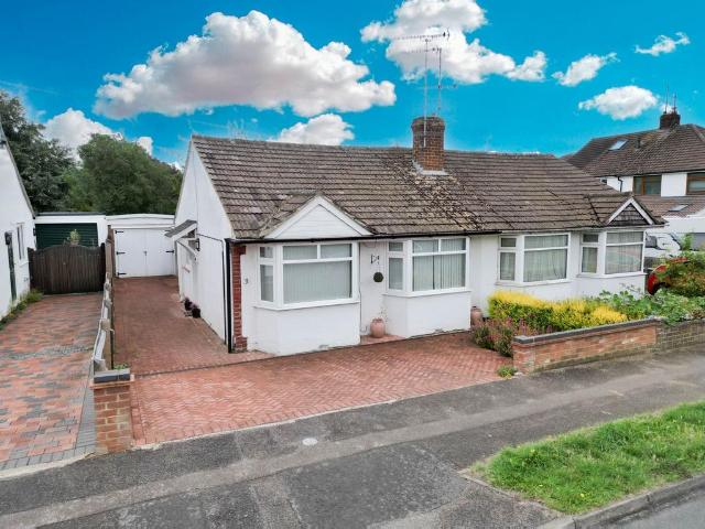 Bungalow for sale in Poets Estate, Newport Pagnell